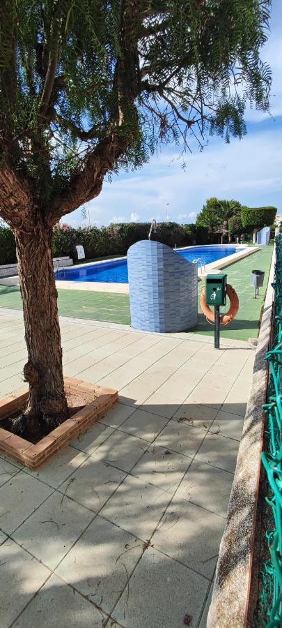 Apartment Parque Aromatico Con Dos Piscinas
